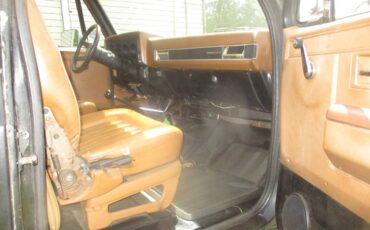 Chevrolet-blazer-12-ton-nominal-1990-black-10