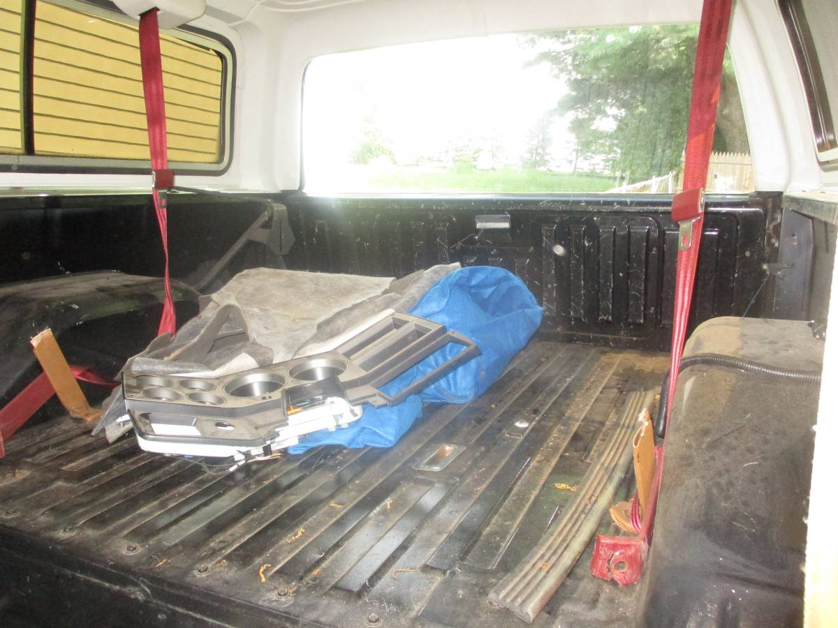 Chevrolet-blazer-12-ton-nominal-1990-black-11