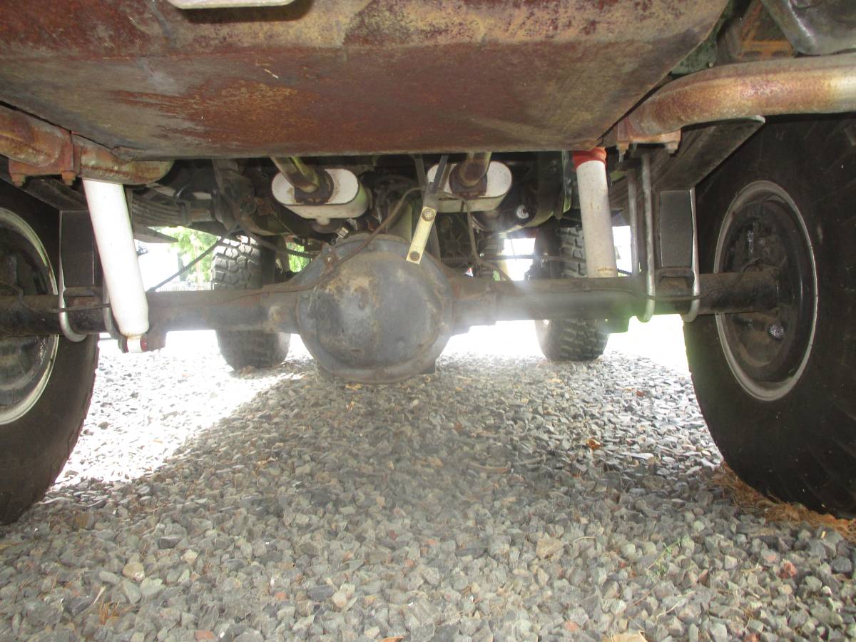 Chevrolet-blazer-12-ton-nominal-1990-black-12