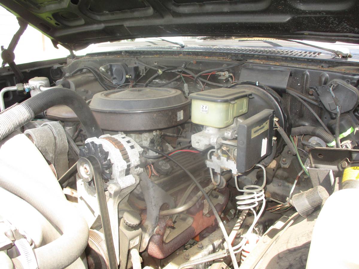 Chevrolet-blazer-12-ton-nominal-1990-black-21