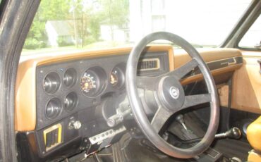 Chevrolet-blazer-12-ton-nominal-1990-black-7