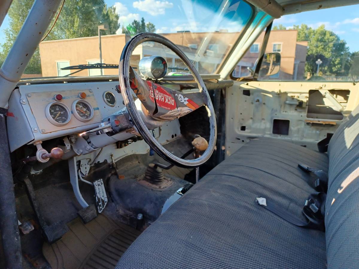 Chevrolet-blazer-1977-grey-10