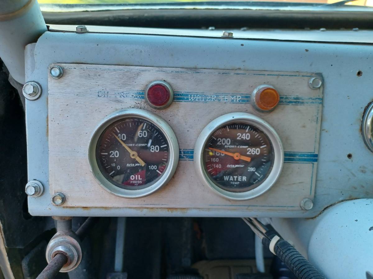 Chevrolet-blazer-1977-grey-5