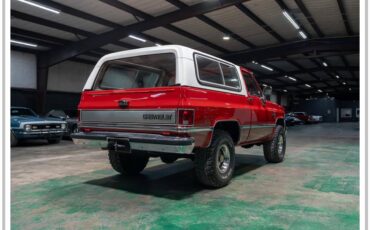 Chevrolet-blazer-1984-red-1