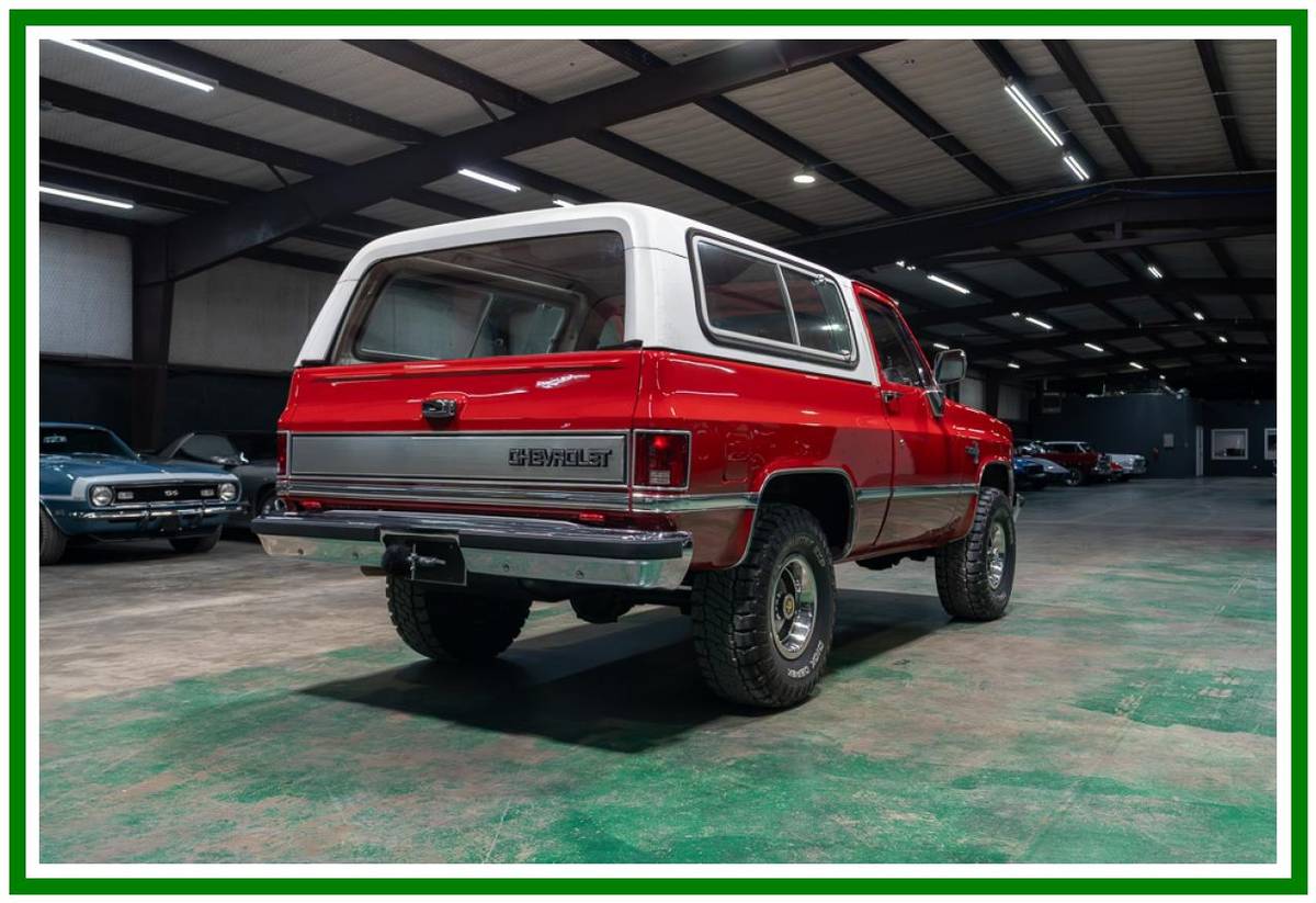 Chevrolet-blazer-1984-red-17