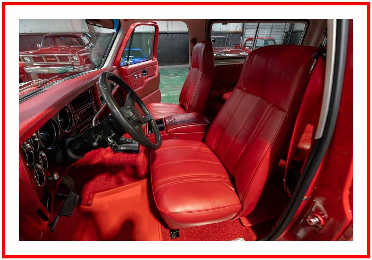 Chevrolet-blazer-1984-red-22