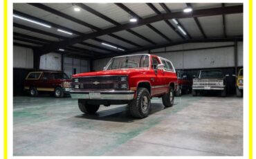 Chevrolet-blazer-1984-red