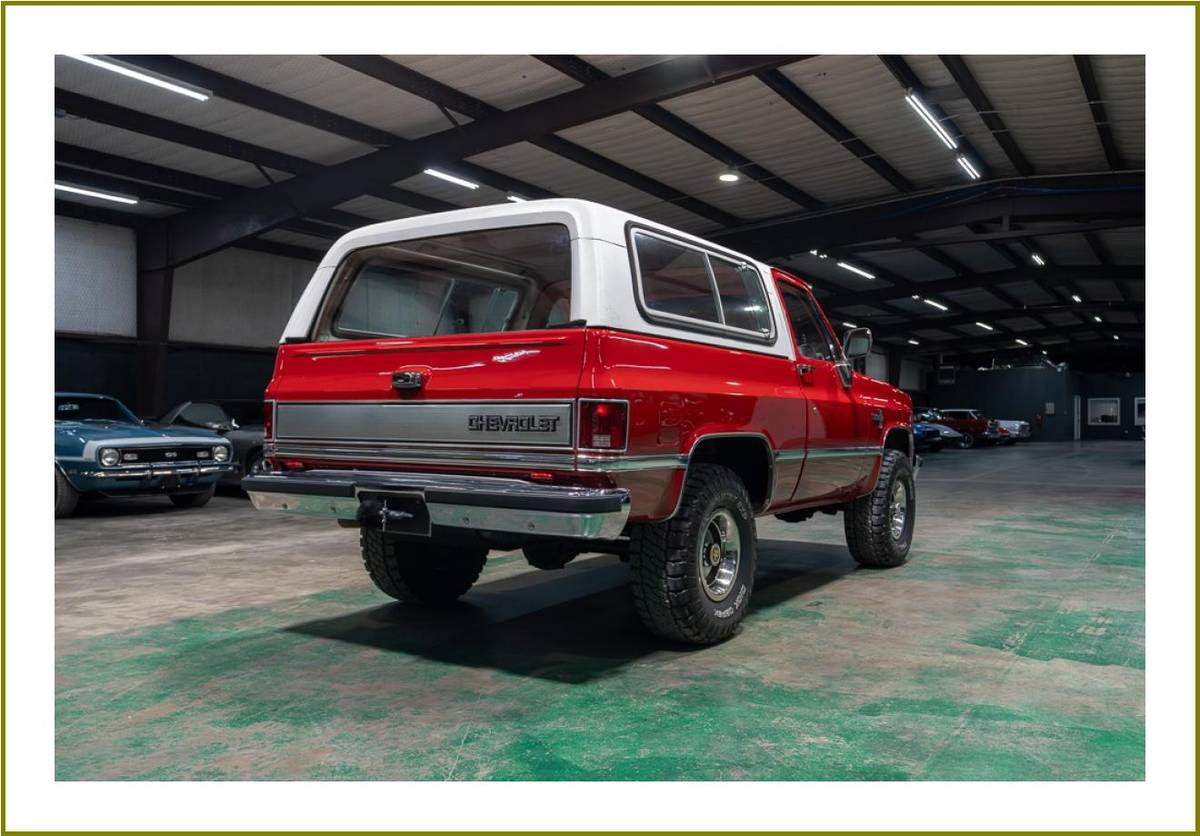 Chevrolet-blazer-1984-red-9