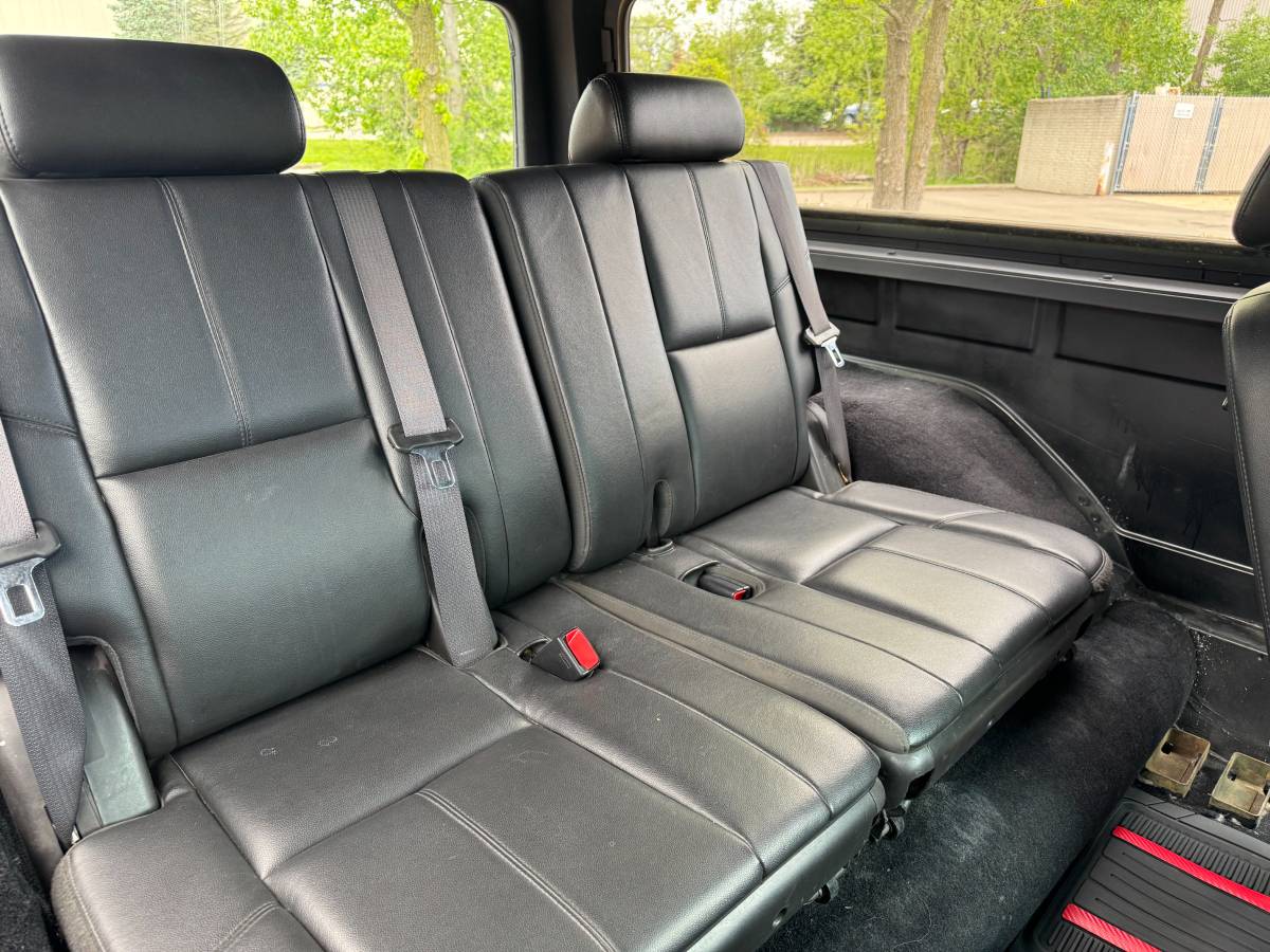 Chevrolet-blazer-1985-red-14