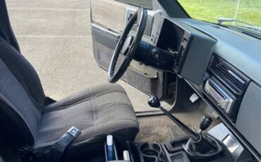 Chevrolet-blazer-1986-black-4