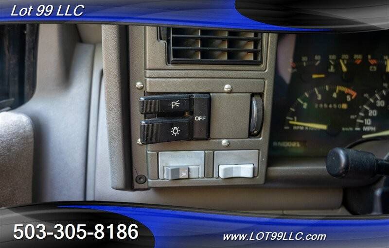 Chevrolet-blazer-2-door-k5-bl-1992-red-11