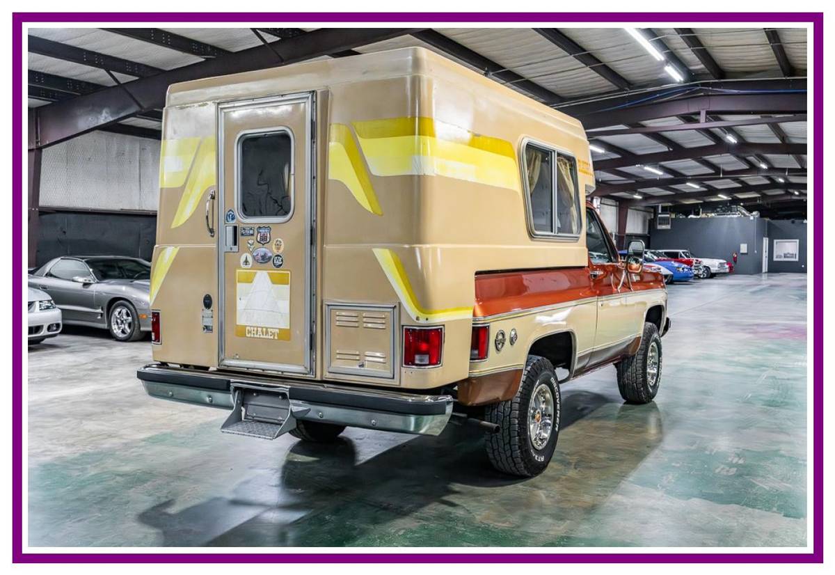 Chevrolet-blazer-cheyenne-chalet-1977-brown-12