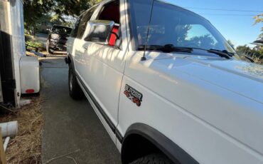 Chevrolet-blazer-s10-1986-white-3