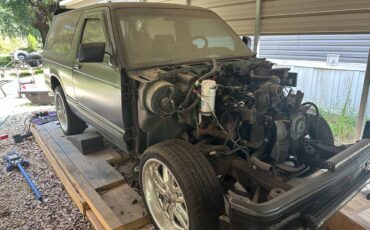 Chevrolet-blazer-s10-1990-black-6