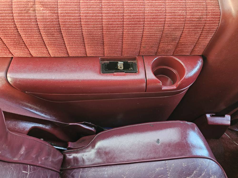 Chevrolet-blazer-silverado-1993-red-20