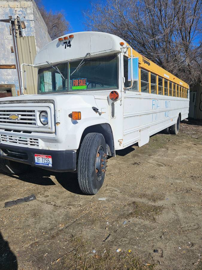 Chevrolet-bus-1986-8