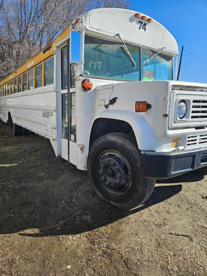Chevrolet-bus-1986-9