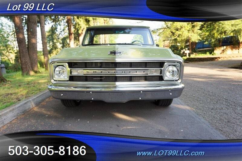 Chevrolet-c-10-cst-v8-auto-new-1969-green-5