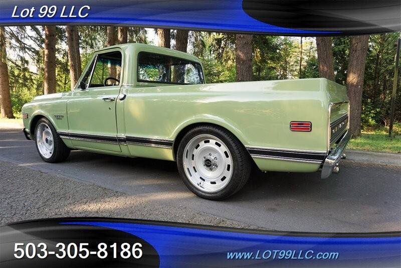 Chevrolet-c-10-cst-v8-auto-new-1969-green-7