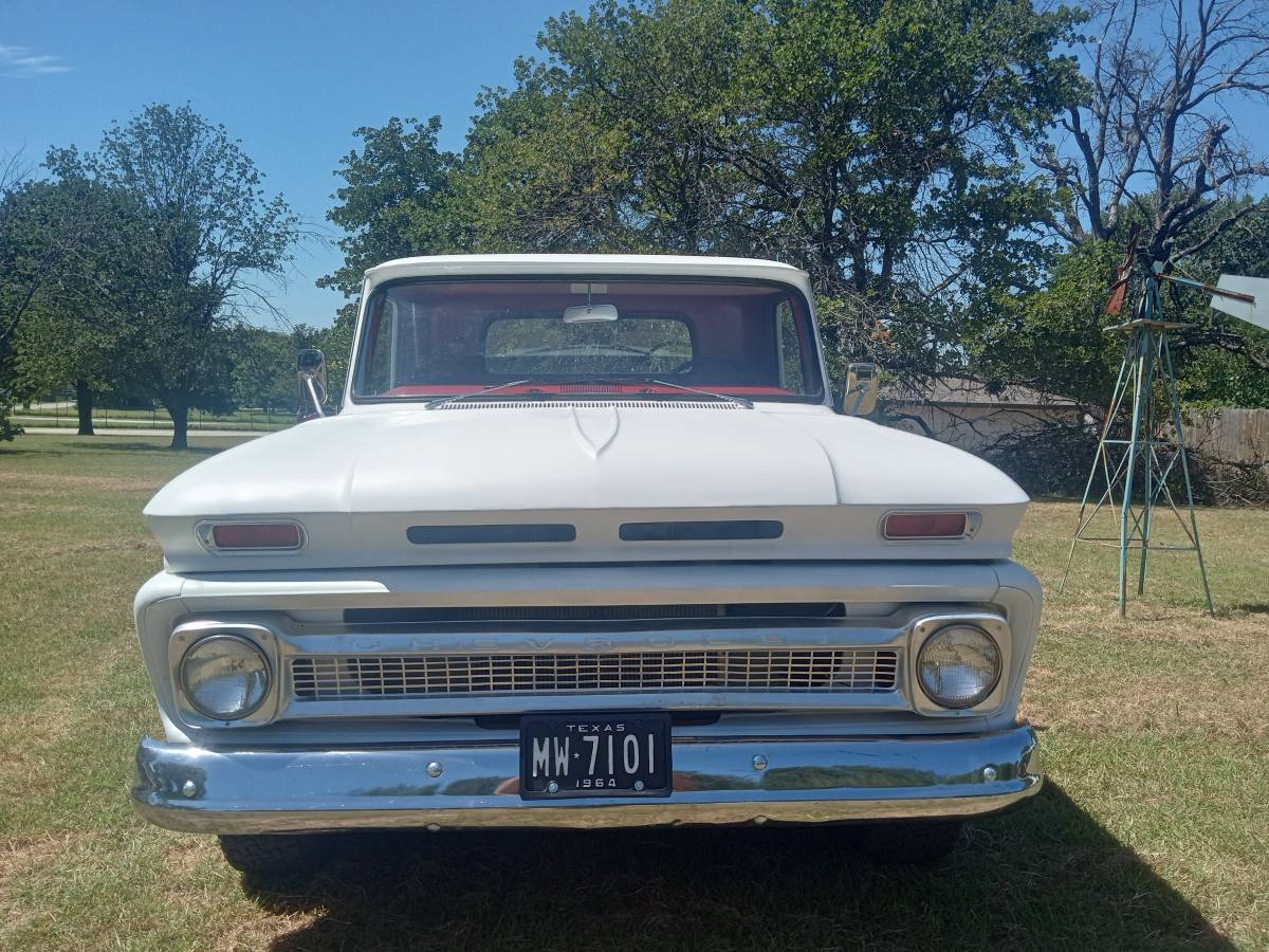 Chevrolet-c10-1964-white-11