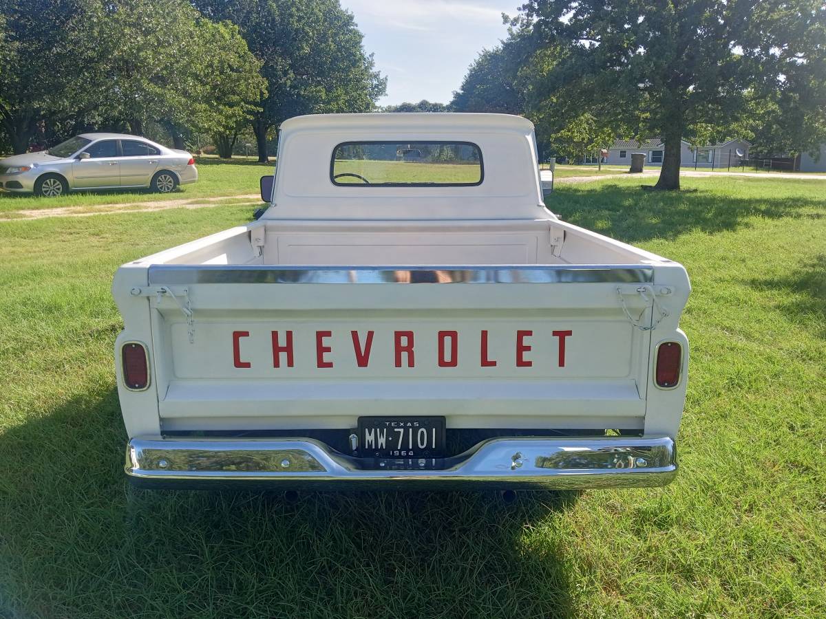 Chevrolet-c10-1964-white-2