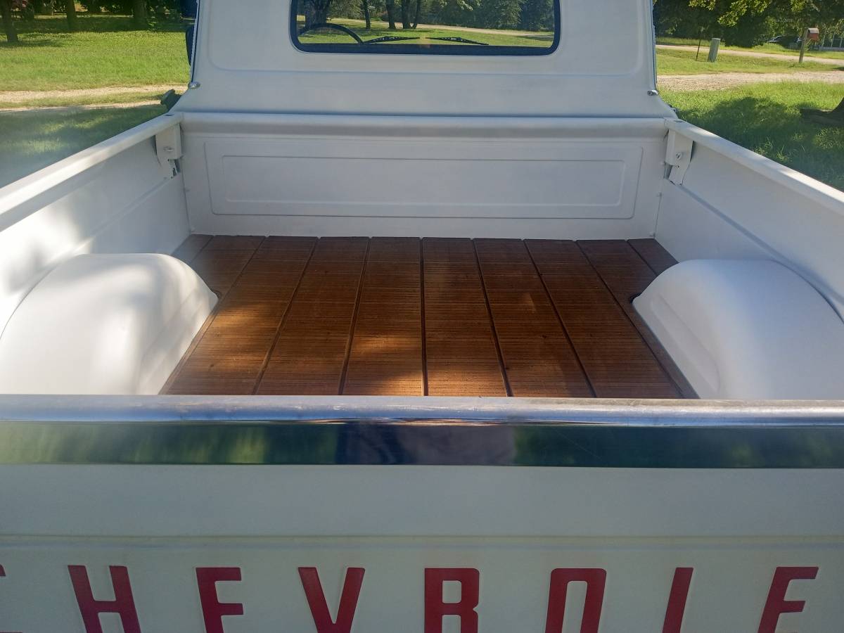 Chevrolet-c10-1964-white-7