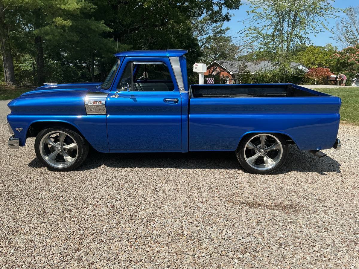 Chevrolet-c10-1965-blue-2