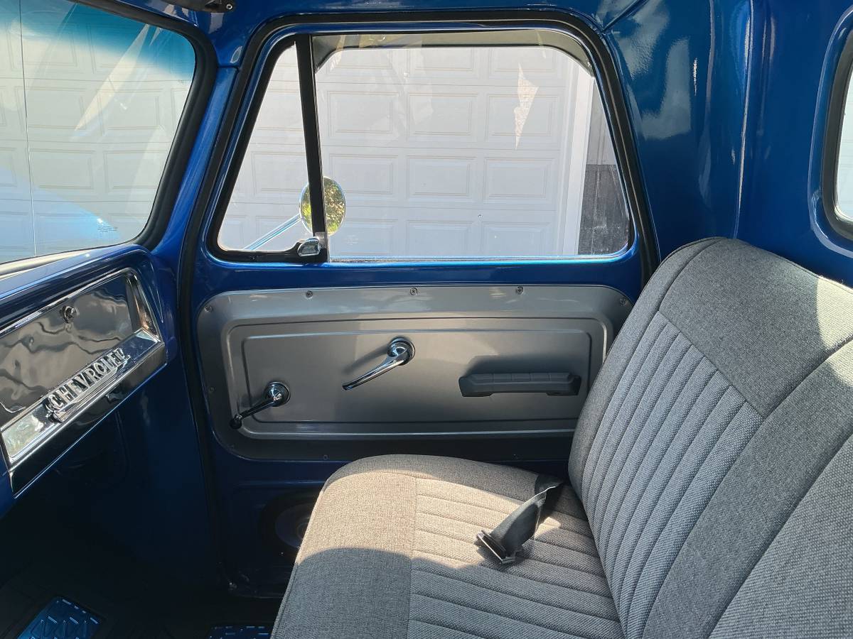 Chevrolet-c10-1965-blue-5