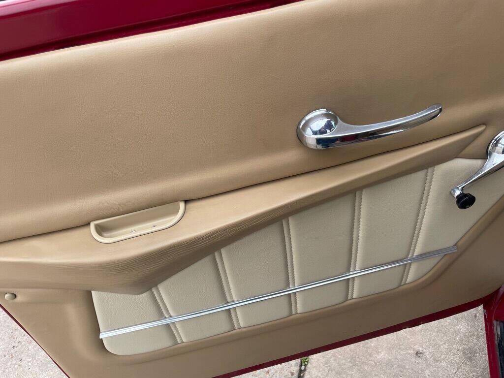 Chevrolet-c10-1965-red-11