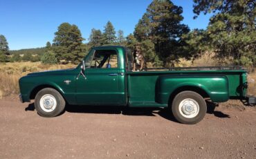Chevrolet-c10-1967-green
