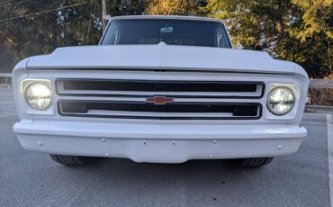 Chevrolet-c10-1967-white-16