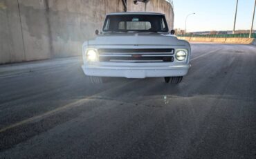 Chevrolet-c10-1967-white-5