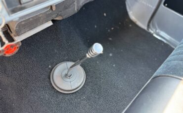 Chevrolet-c10-1968-grey-12