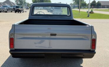 Chevrolet-c10-1968-grey-23