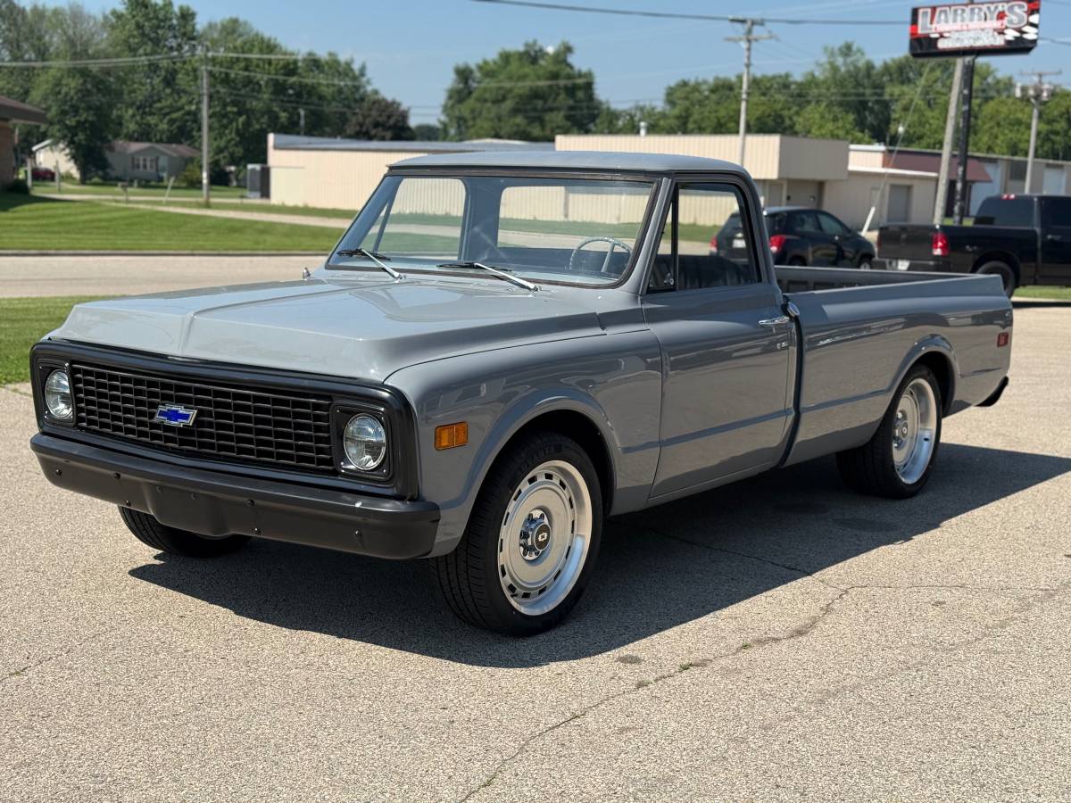 Chevrolet-c10-1968-grey-7