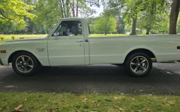 Chevrolet-c10-1968-white-1