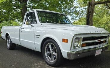 Chevrolet-c10-1968-white-11