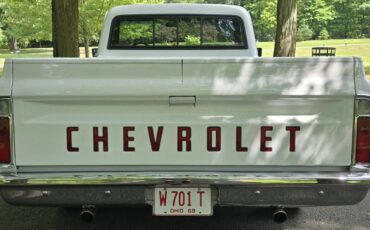 Chevrolet-c10-1968-white-4
