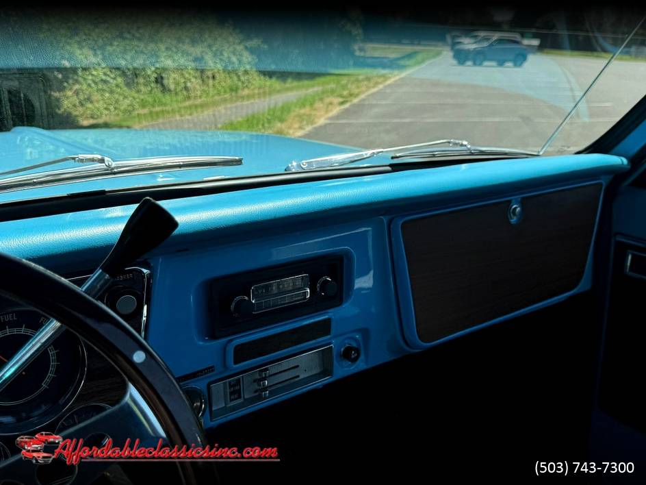 Chevrolet-c10-1970-19
