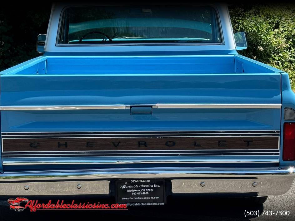 Chevrolet-c10-1970-9