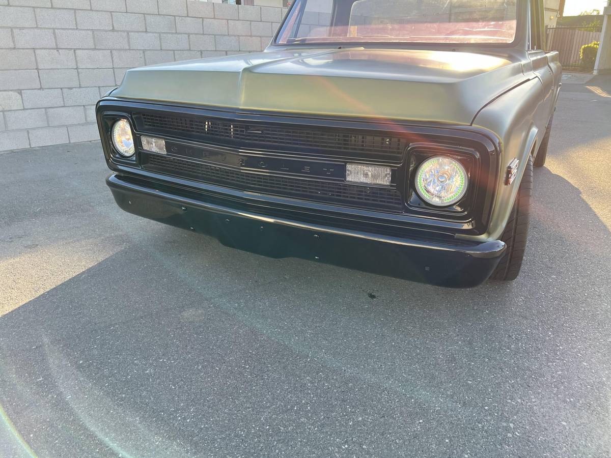 Chevrolet-c10-1970-green-2