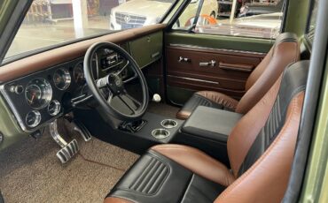 Chevrolet-c10-1970-green