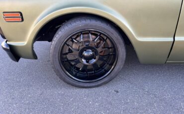 Chevrolet-c10-1970-green-9