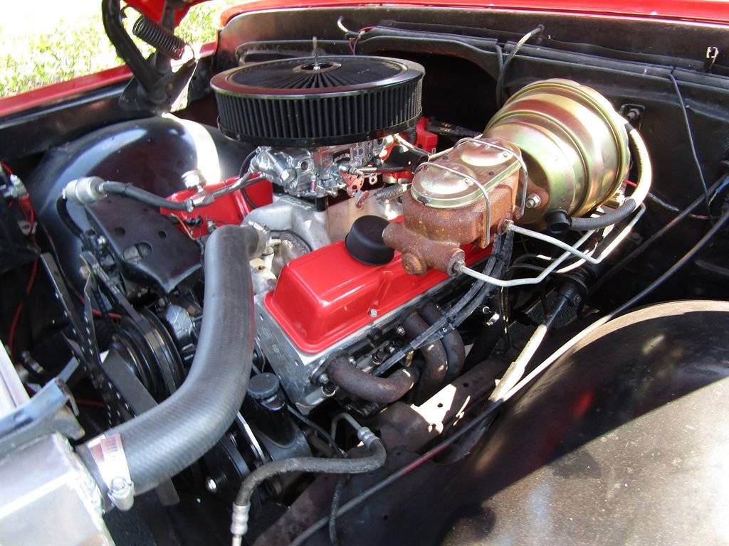 Chevrolet-c10-1970-red-11