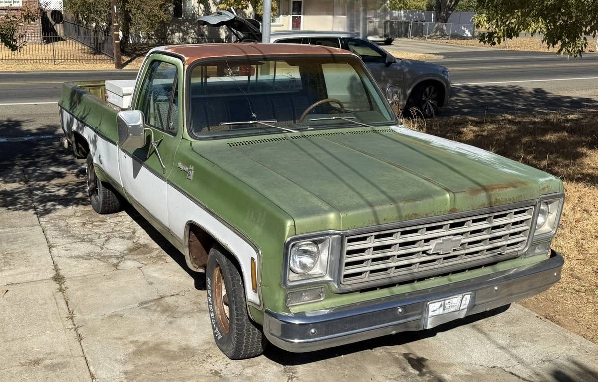 Chevrolet-c10-1976-green-4