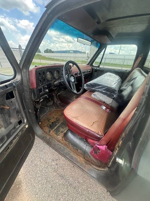 Chevrolet-c10-1979-3
