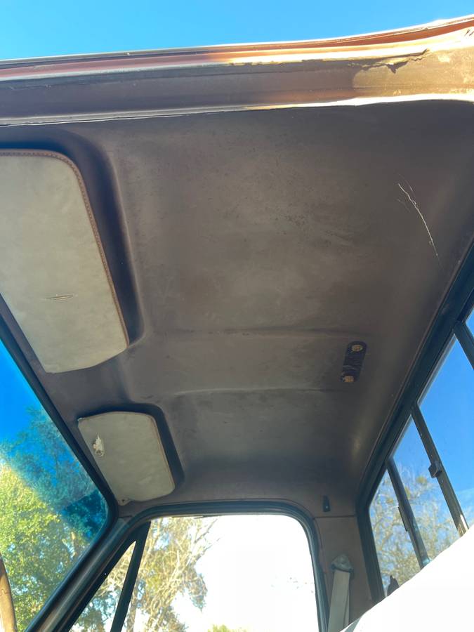 Chevrolet-c10-1981-10