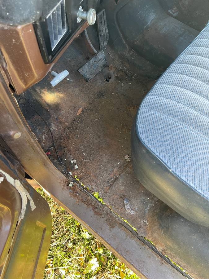 Chevrolet-c10-1981-9