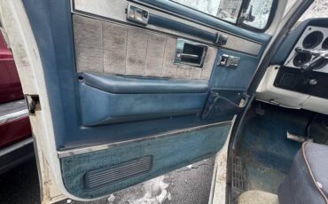 Chevrolet-c10-1987-white-6
