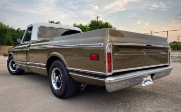 Chevrolet-c10-custom-1970-2